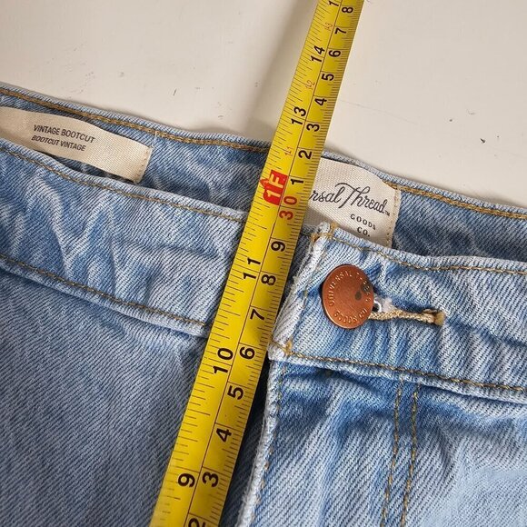 Universal Thread Vintage Bootcut Denim Jeans Hi-Rise Light Blue Plus Size 16x33R - Picture 12 of 14